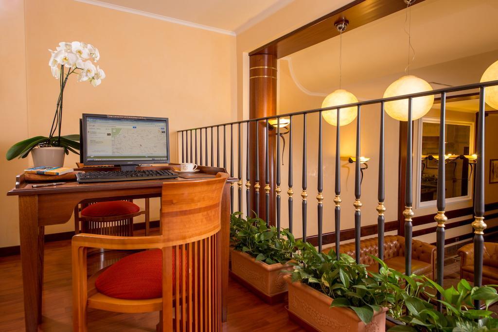 Hotel Ranieri Rome Luaran gambar