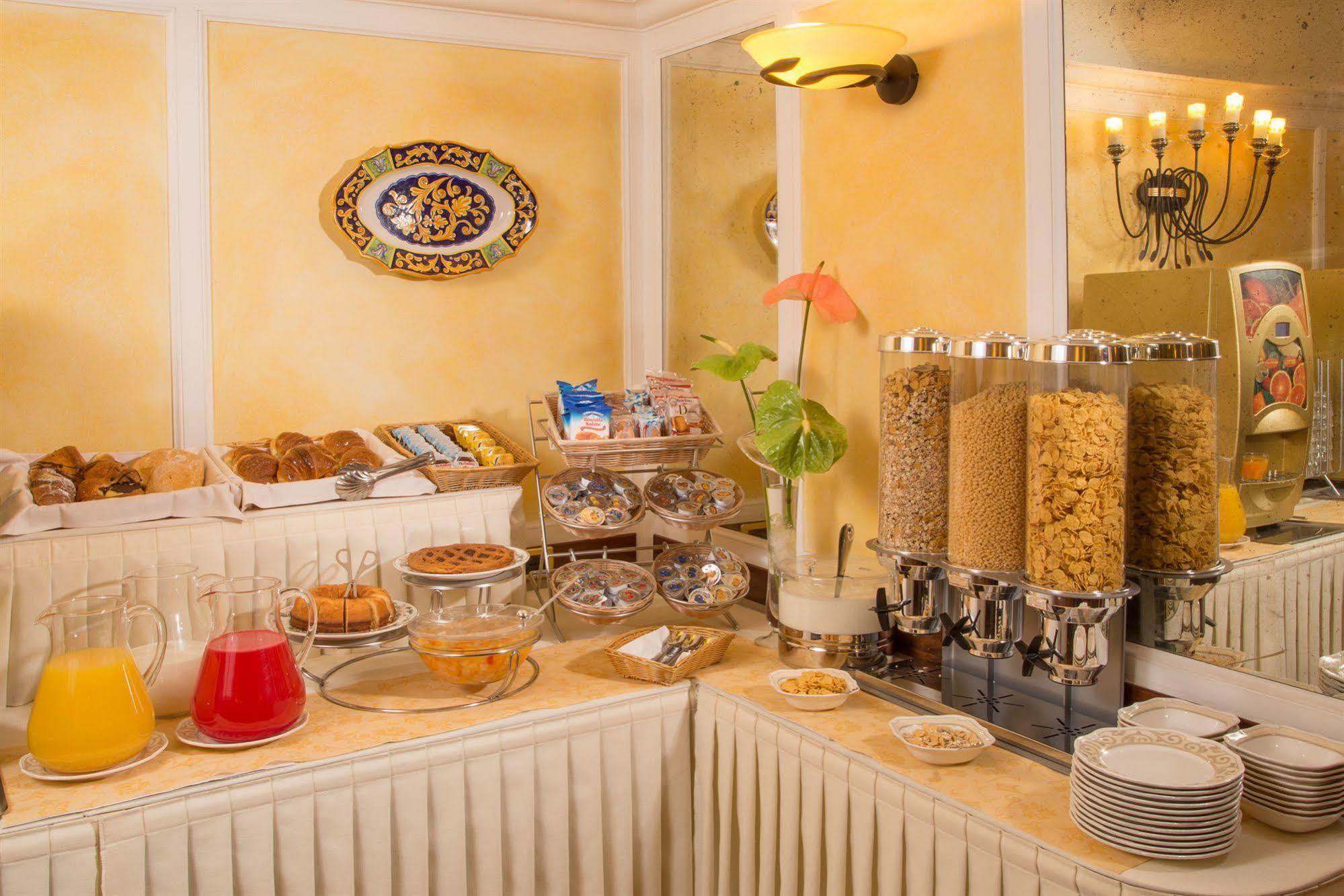 Hotel Ranieri Rome Luaran gambar
