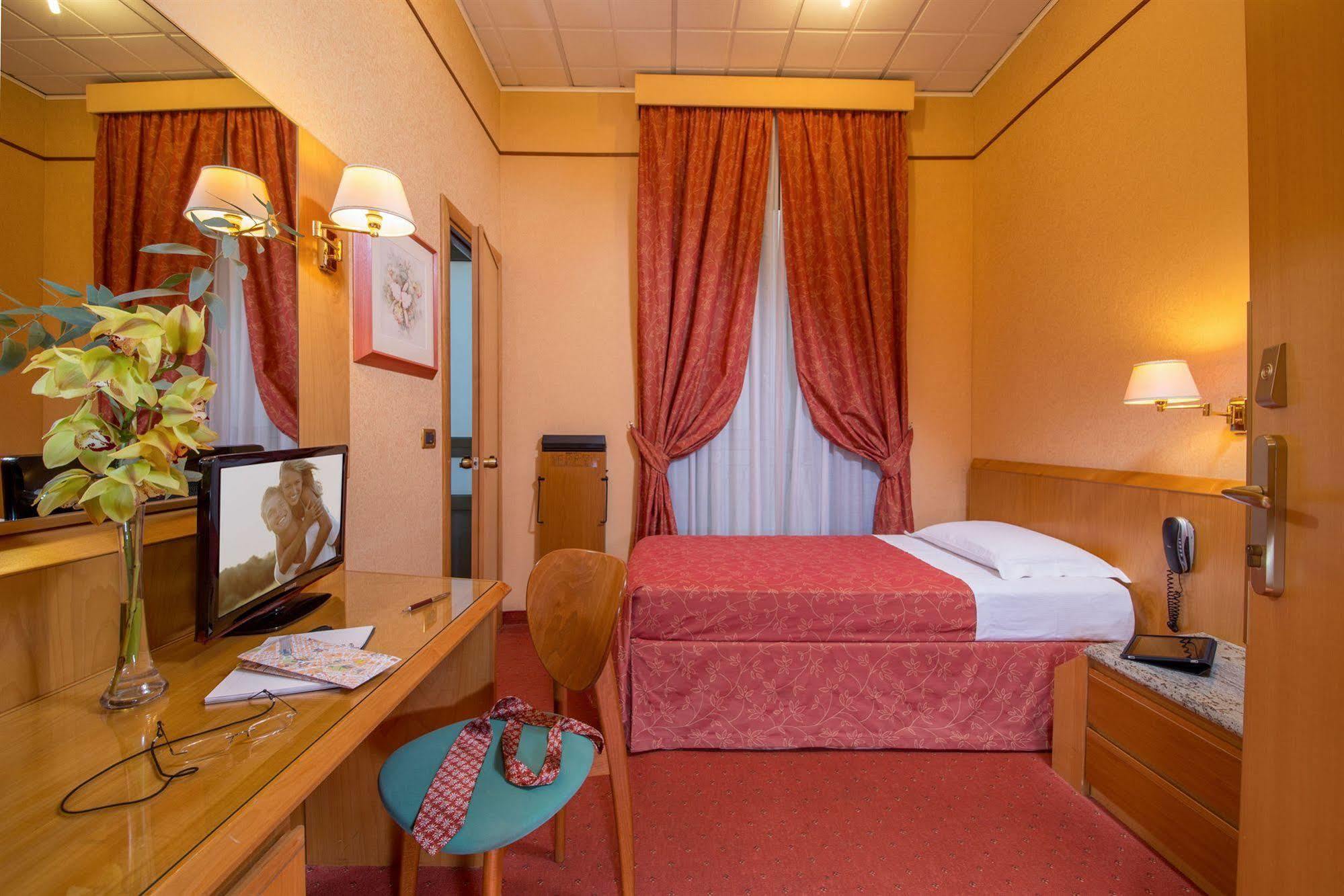 Hotel Ranieri Rome Luaran gambar