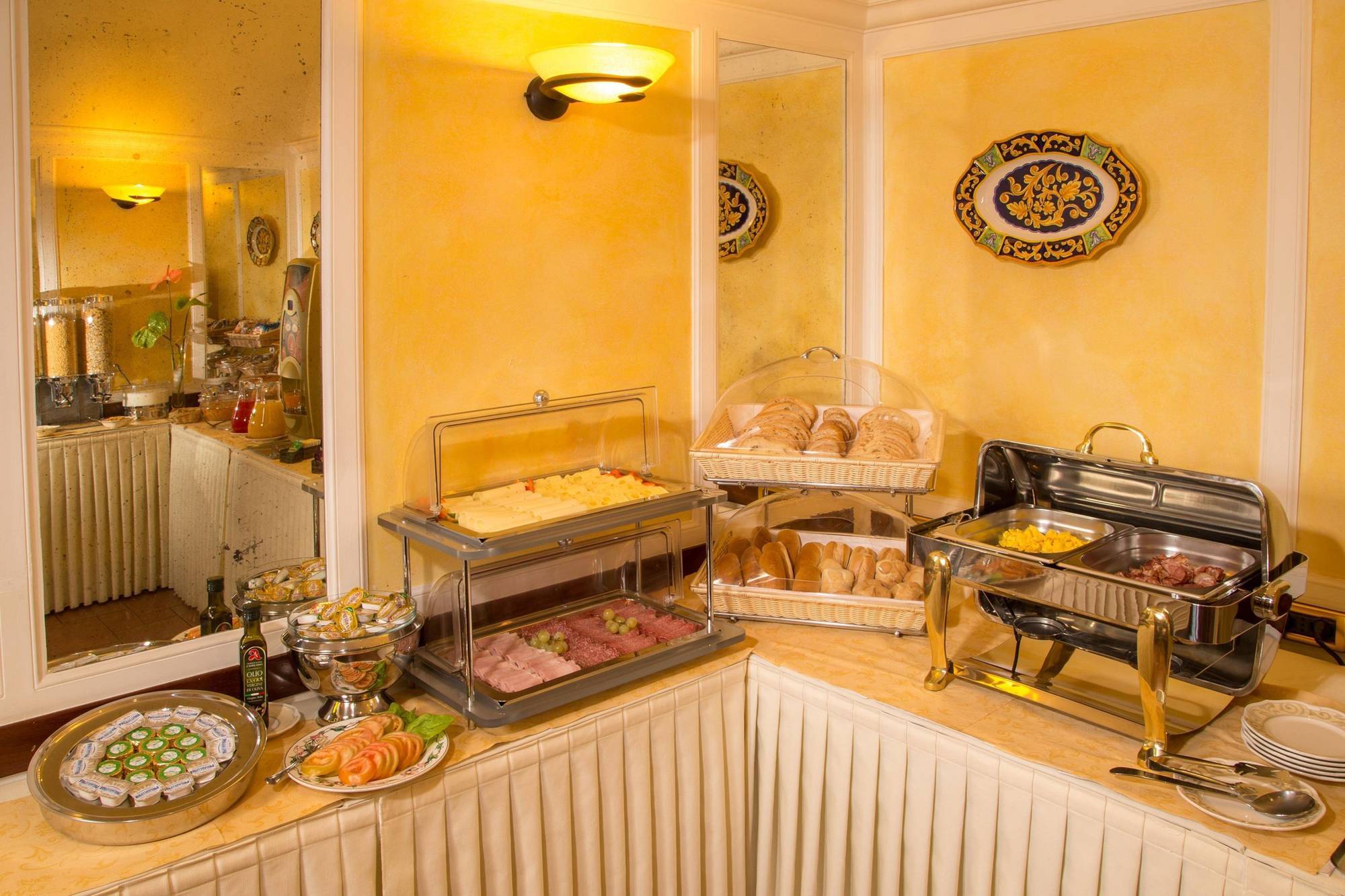 Hotel Ranieri Rome Luaran gambar